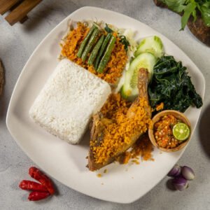 Paket Semar Urap Ayam Bakar/Kremes Negeri